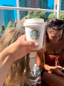 photo of starbucks cup